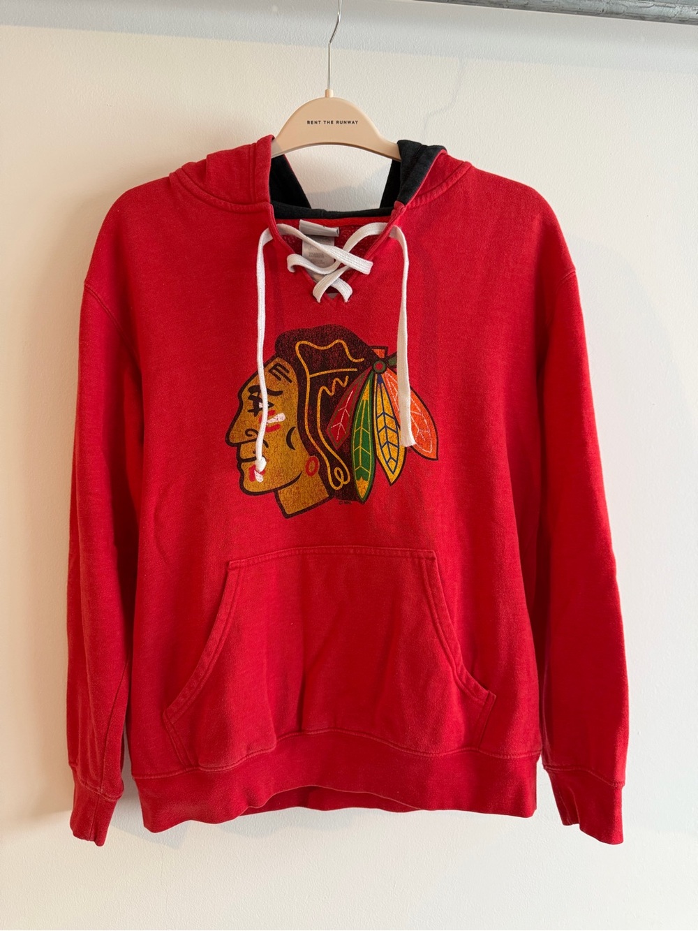 Chicago Blackhawks Lace-Up Hoodie